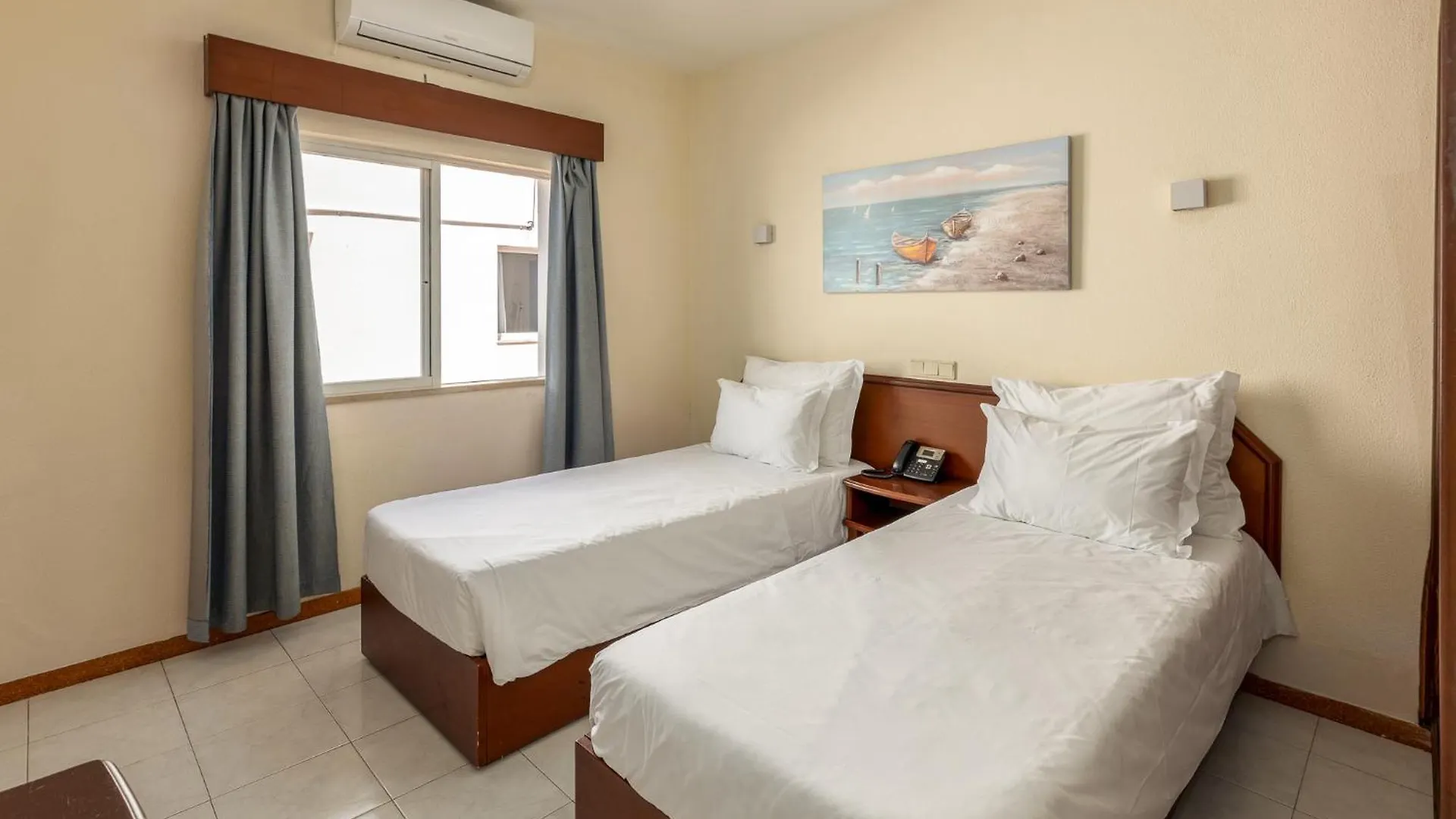 Bela Ria Hotel Olhao 0*,