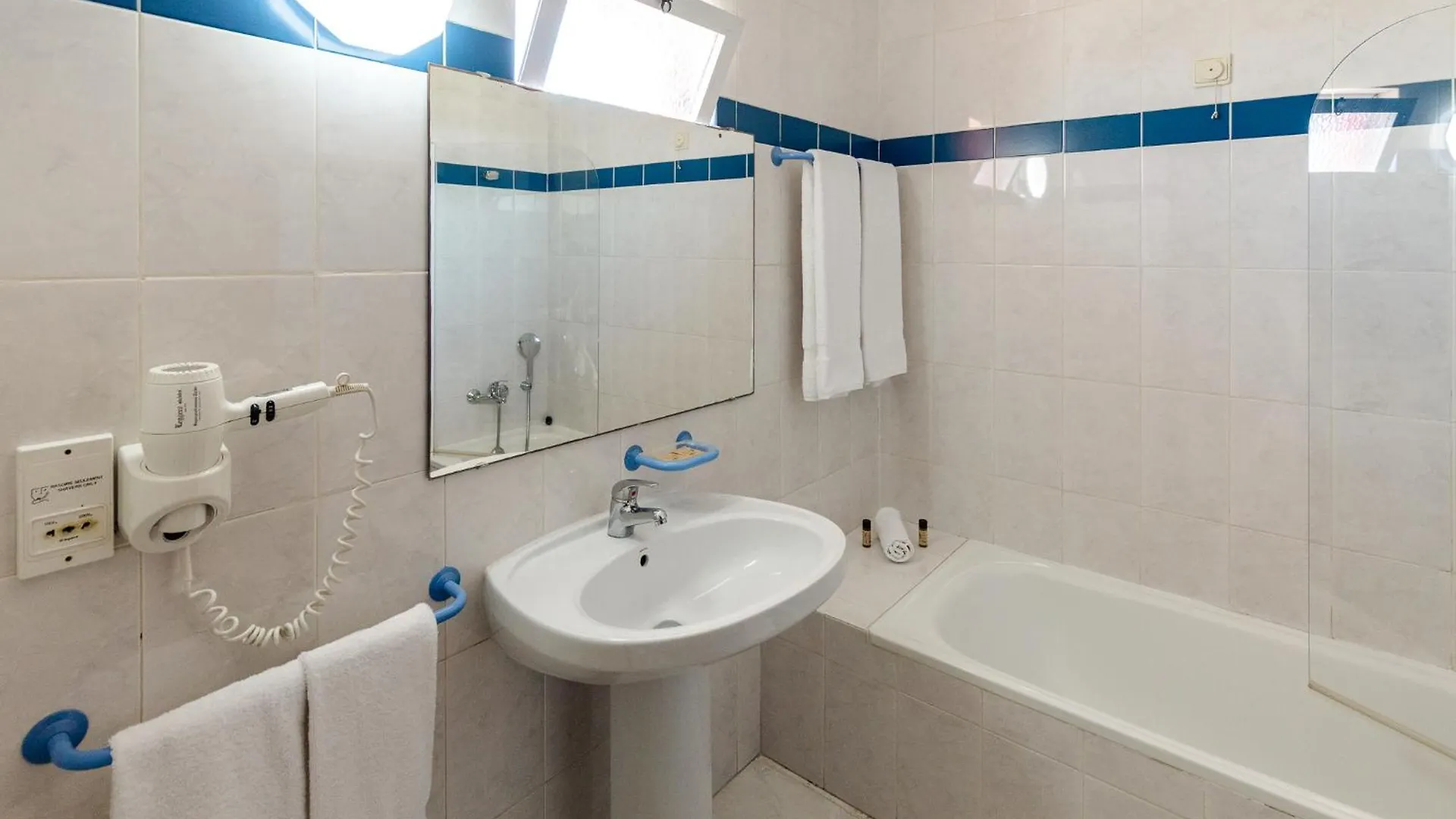 Bela Ria Hotel Olhao 0*,
